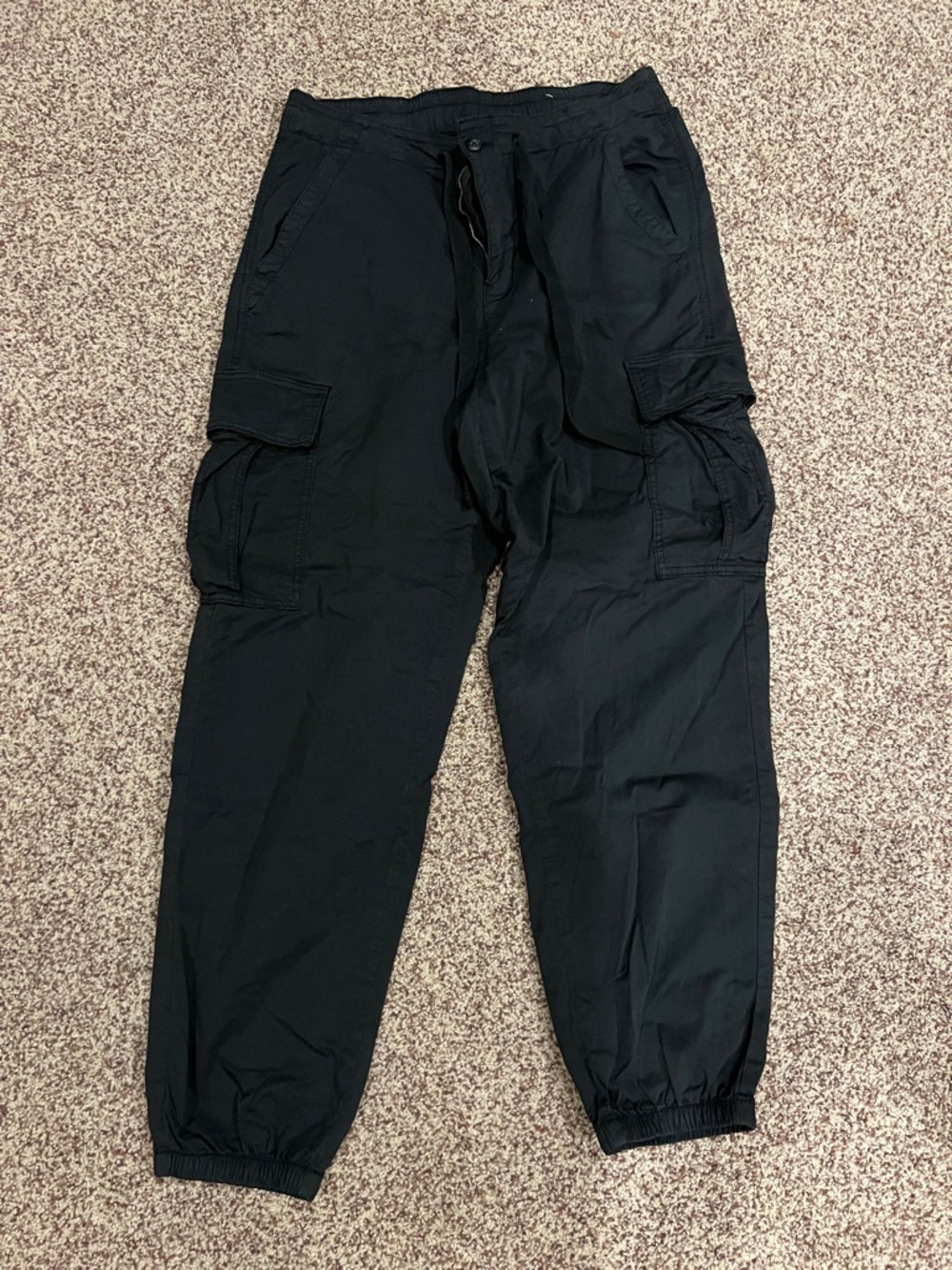American Eagle cargo pants